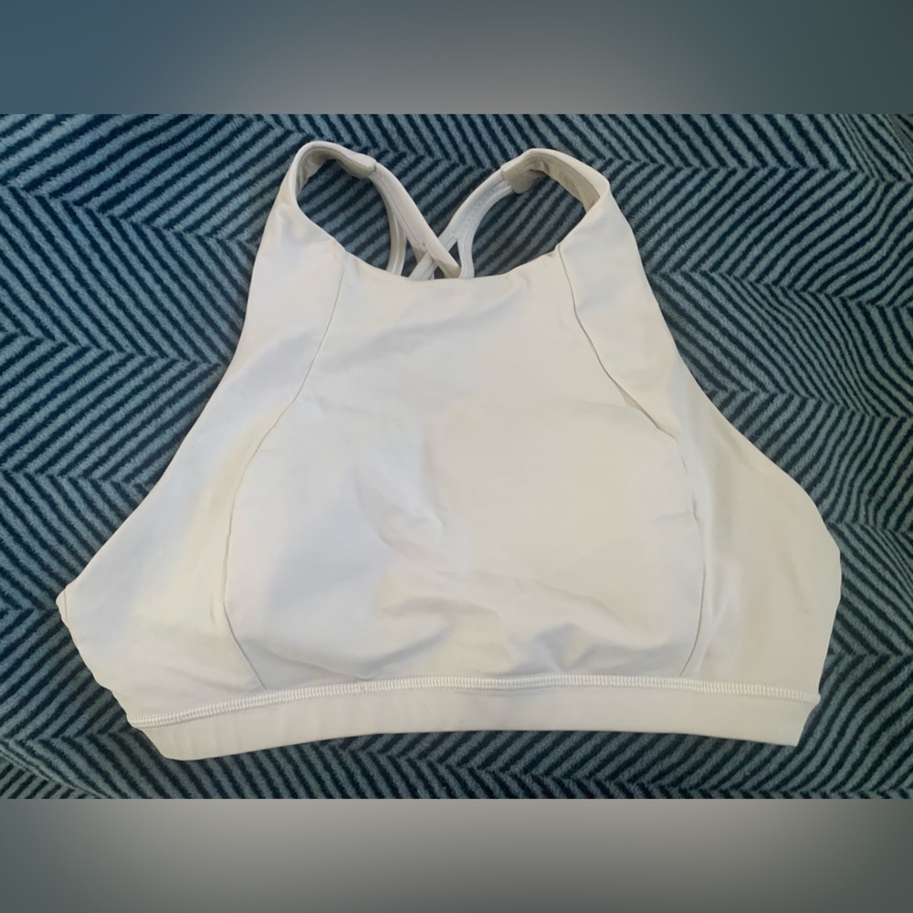 Lululemon white energy bra, size 8, high neck